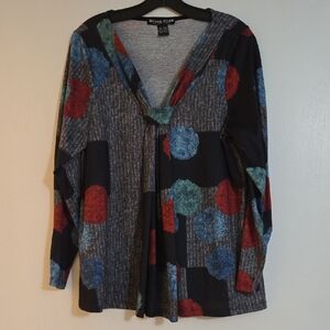 Stylish Women's Long Sleeve Top with Geometric Pattern